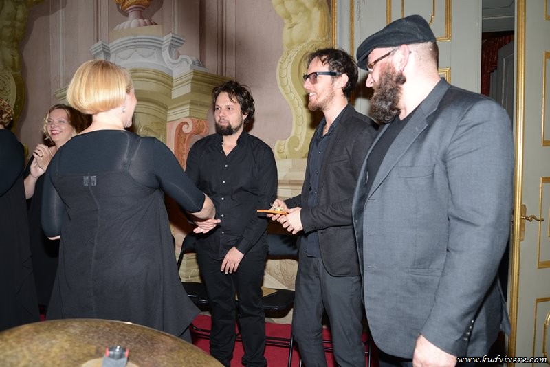 KONCERT OB 20-LETNICI VOKALNE SKUPINE VIVERE4